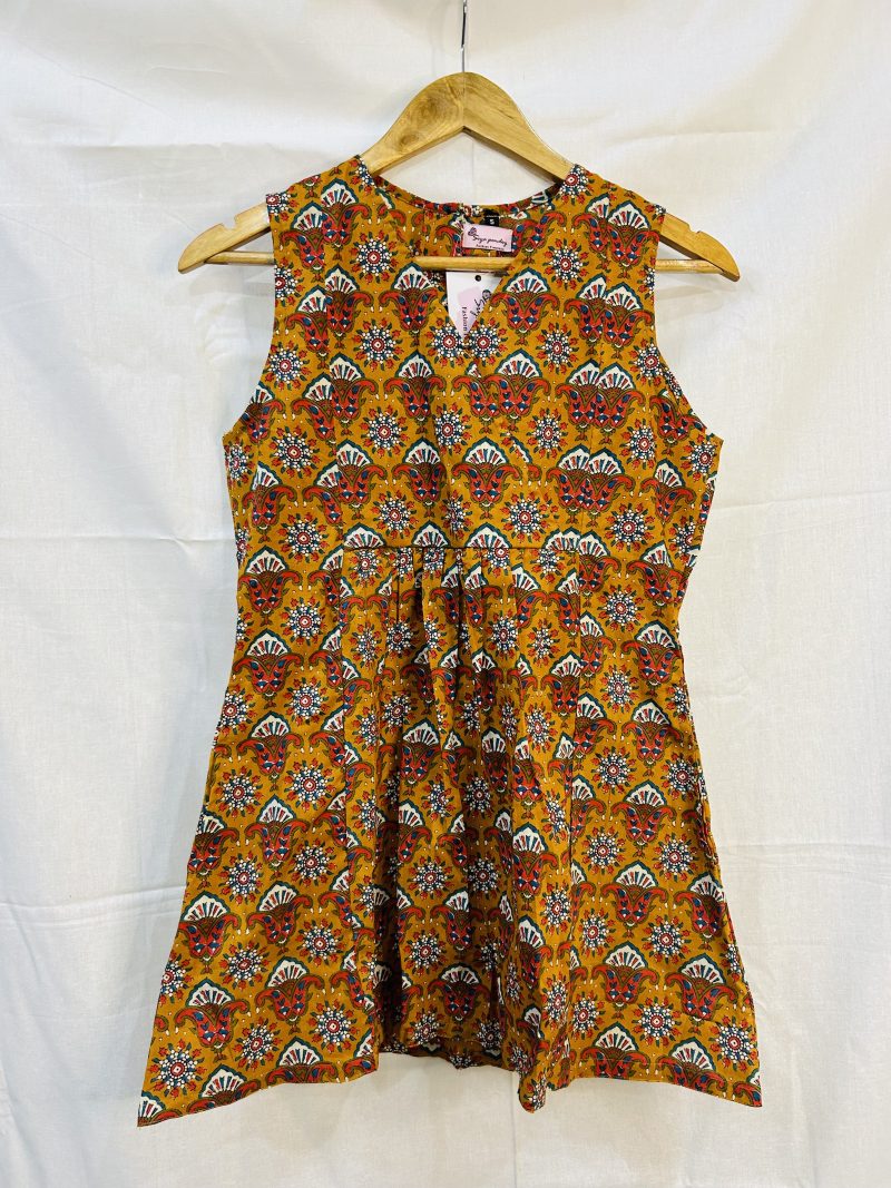 Cotton Sleeveless peplum Top